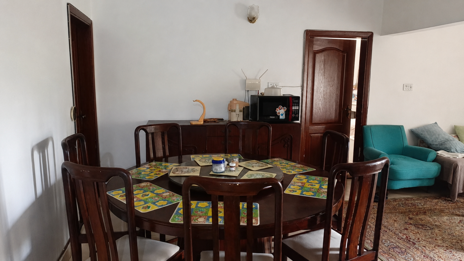 2300 Sq. Ft. Sea View Apartment for Sale in DHA Phase 6 – 3 Bedrooms | West Open | Sea Facing