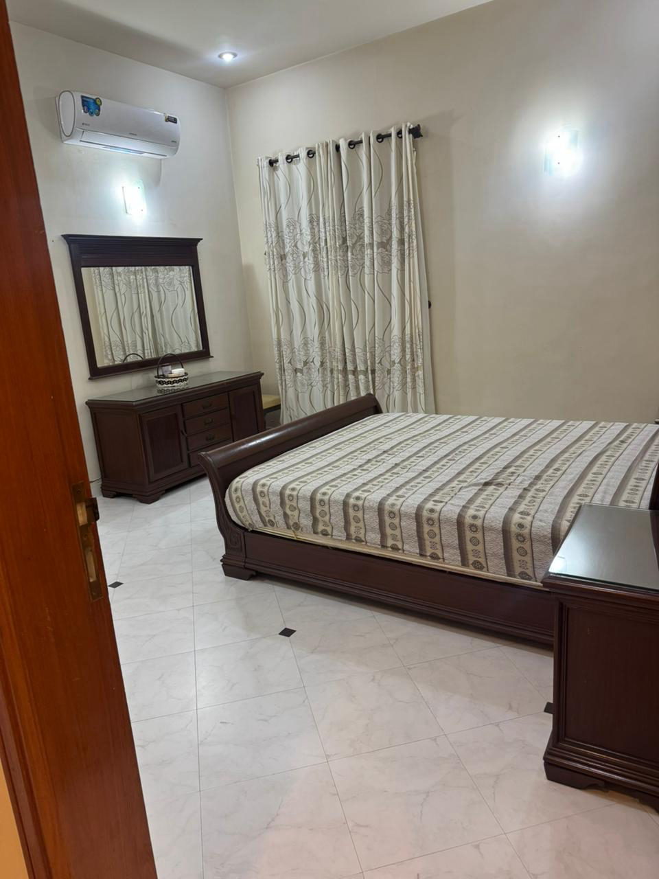 500 Square Yards Owner-Built Bungalow for Sale in DHA Phase 2 – 2+4 Bedrooms | West Open | Prime Location