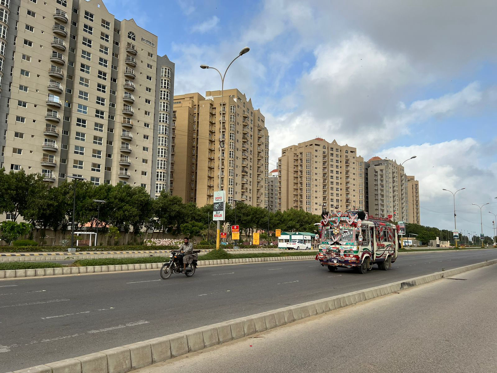 OFF FAISAL | KH-E-SHUJAAT | 500 YARDS| WEST OPEN | ZONE-B |