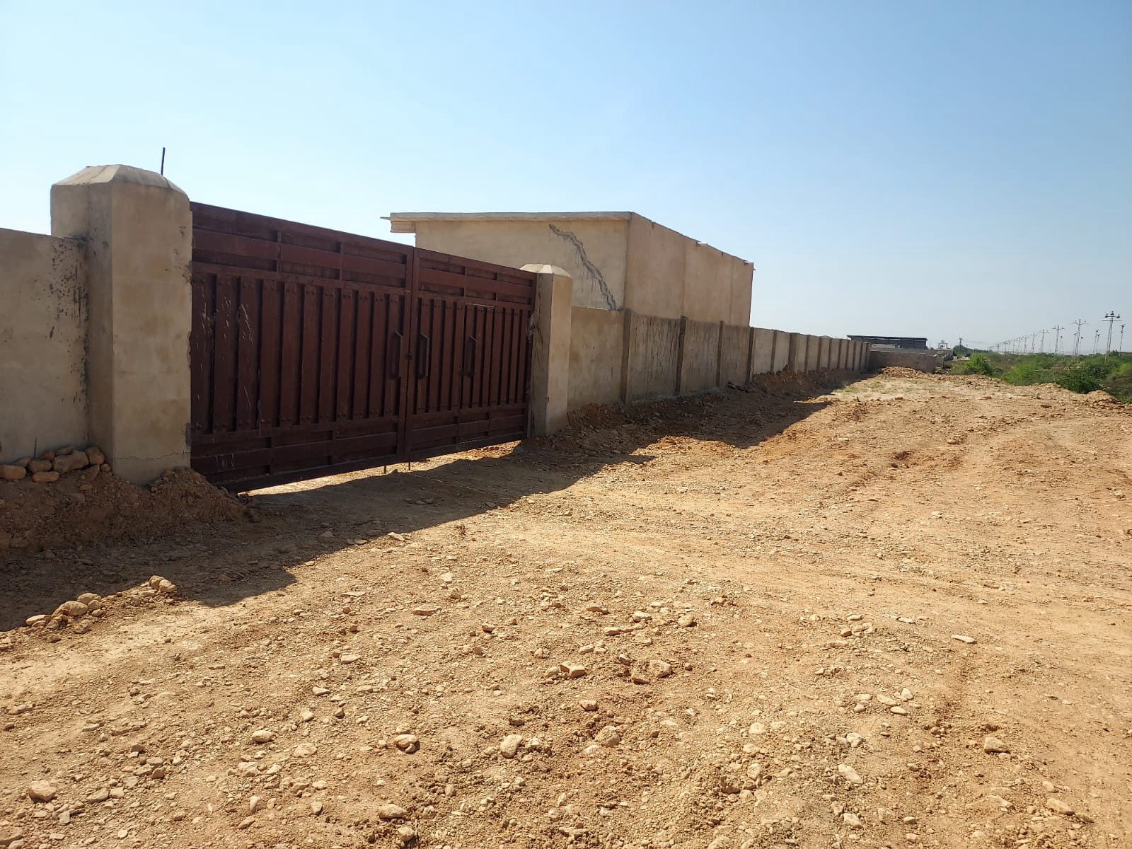 15 Acre Commercial Open Plot for Rent on Main Mauripur Road & Hawksbay Road, Karachi – Ideal for Container Yard